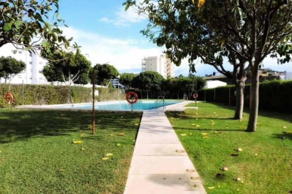 Cozy 2 Bedroom Apartment. Parking Included. Fuengirola Apartment