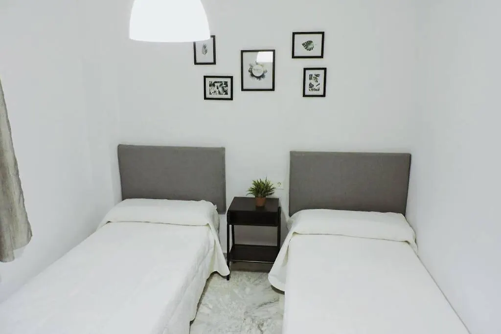 Apartment Cozy 2 Bedroom Apartment. Parking Included. Fuengirola